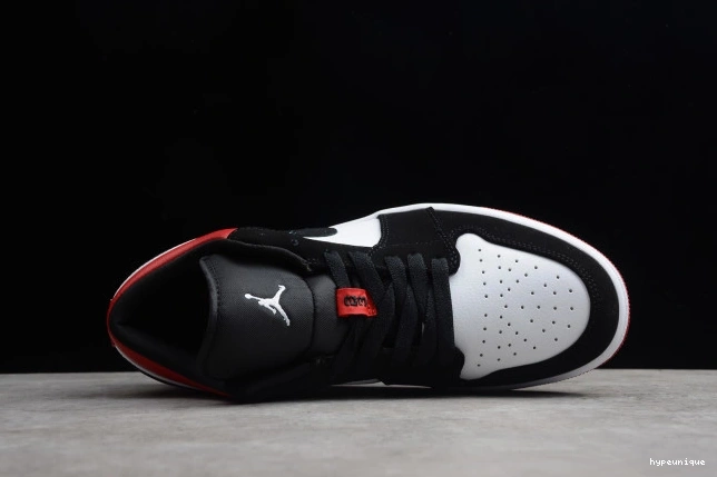 HYPE Low Air 1 553558-116 Jordan Black Toe 0808